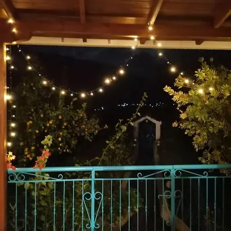 Lemon Tree Garden Near Mirtos * Divarata