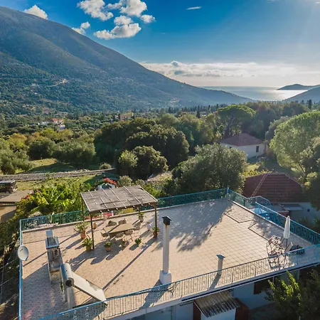Lemon Tree Garden Near Mirtos