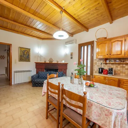 Lemon Tree Garden Near Mirtos *