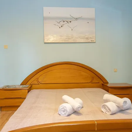 Вилла Lemon Tree Garden Near Mirtos