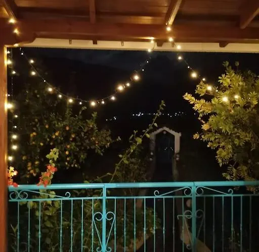 Lemon Tree Garden Near Mirtos * Divarata