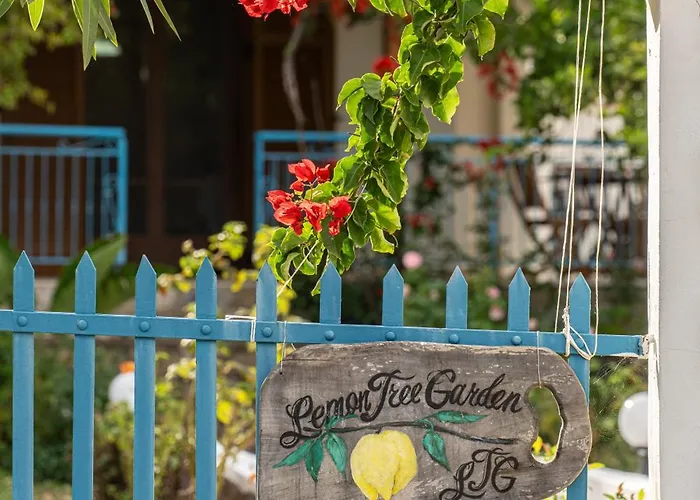 Lemon Tree Garden Near Mirtos Vilă *